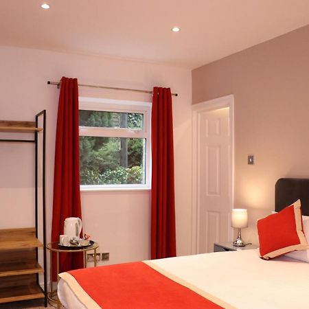 Dalesgate Hotel - Self Check In Keighley Buitenkant foto